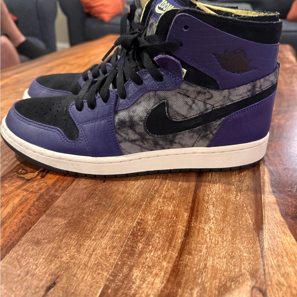 Nike Purple and Black High-Top jordan 1 retro Sneakers bayou boys size 10.5 mens